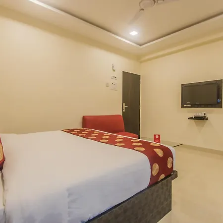 Super O Palace Near Don Bosco Hotel 3*