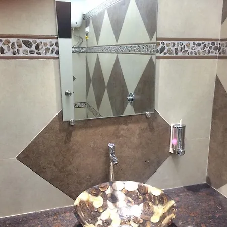 Hotel O Blue Pearl Residency Near Chhatrapati Shivaji International Airport