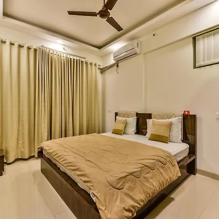 Apartment Oyo 3463 Arista Apartments Mumbai