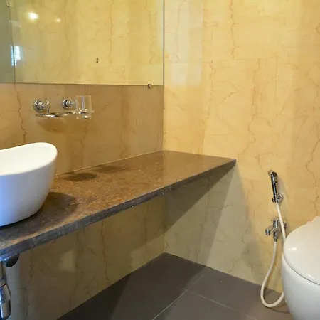 Executive Serenity Service * Mumbai