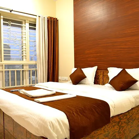 Executive Serenity Service Apartment
