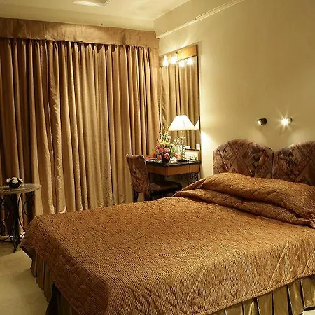 Kohinoor Continental, Airport 4* Mumbai