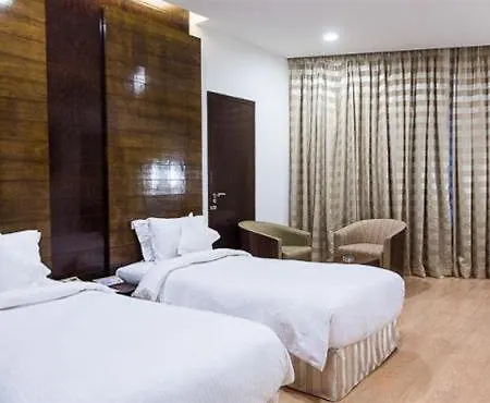 Ramada Powai & Convention Centre Hotel Mumbai