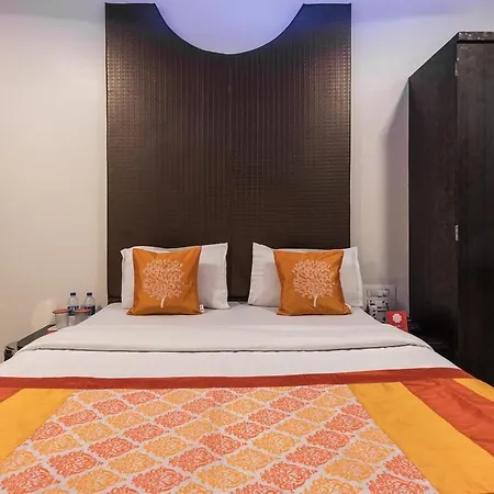 Adnoc Hotel 2*
