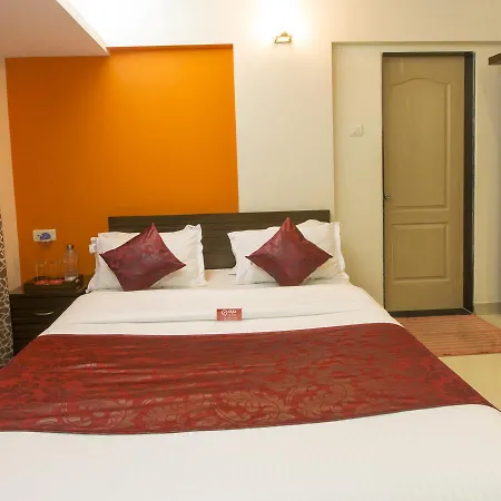 Hotel Oyo 477 Bandra East Mumbai