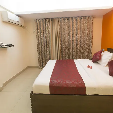 Hotel Oyo 477 Bandra East Mumbai