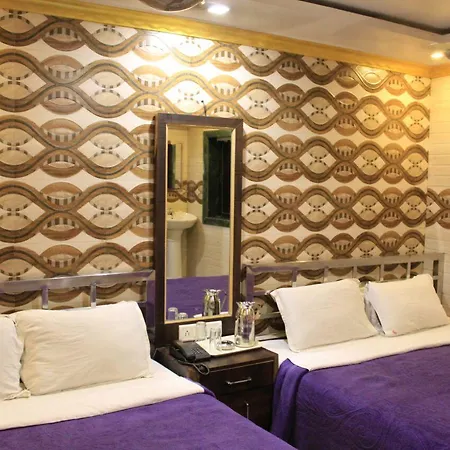 Al Ahad Hotel