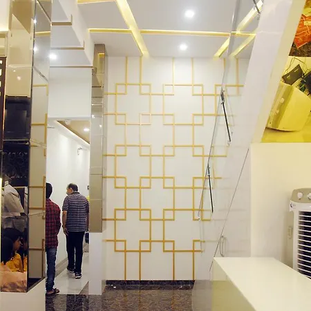Sanjary Palace 3*