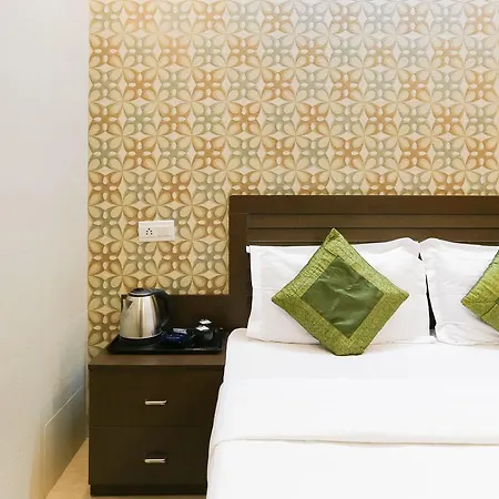 Fabhotel Abrol 3* Mumbai