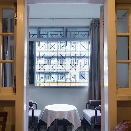 At Colaba Bed & Breakfast Mumbai