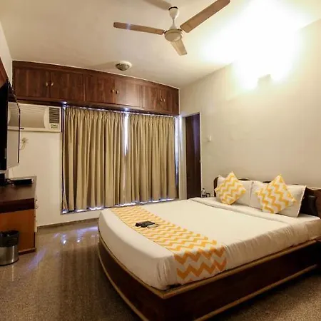 Oyo 3762 Swamini Niwas Hotel
