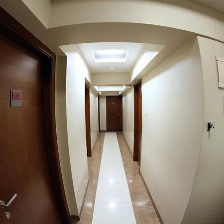 International 3* Mumbai