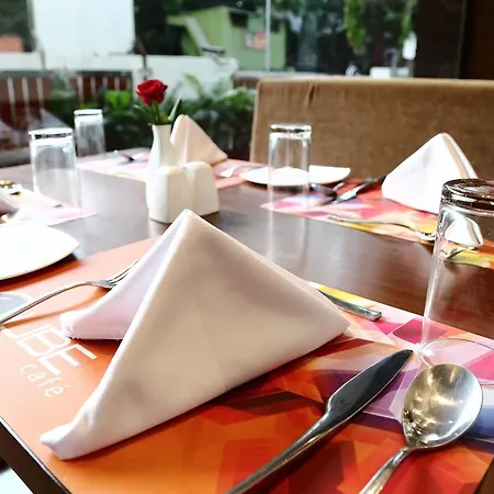 The Altruist Andheri 3* Mumbai