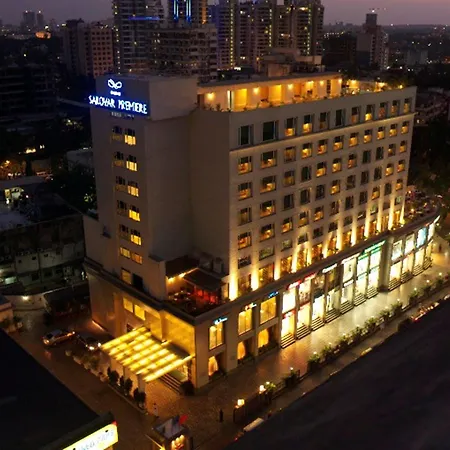 Radisson Goregaon 4*
