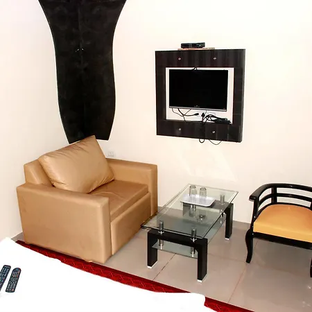 Fabhotel Adore Hotel 3*