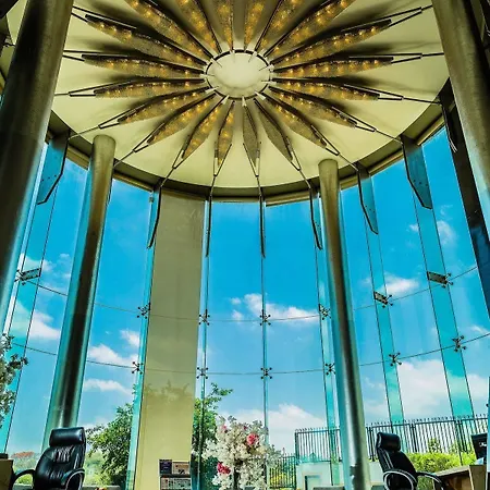 Ramada Powai & Convention Centre