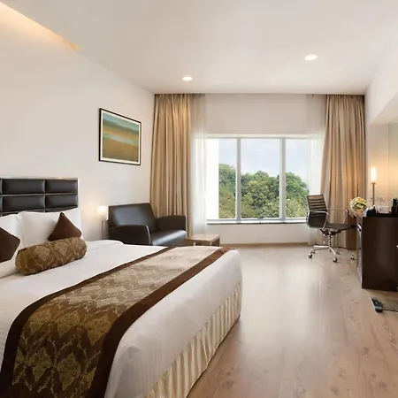 Ramada Powai & Convention Centre 5* Mumbai