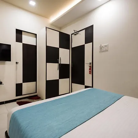 O Blue Pearl Residency Near Chhatrapati Shivaji International Airport 3* Mumbai