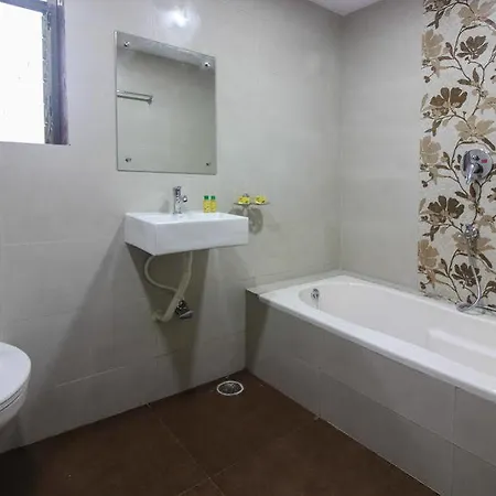 Hotel Oyo 23656 Parimeet