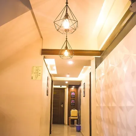 International 3* Mumbai
