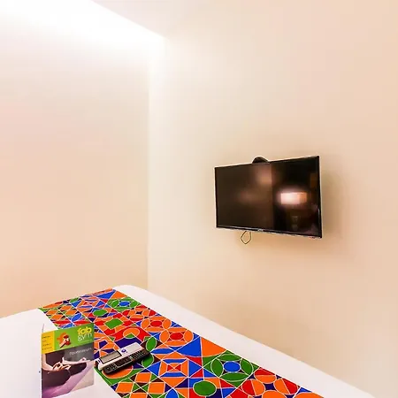 Fabhotel Rk International - Nr International Airport Hotel