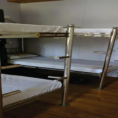 Pg Hostels Bandra Mumbai * Mumbai