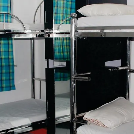 Hostel Pg Hostels Bandra Mumbai