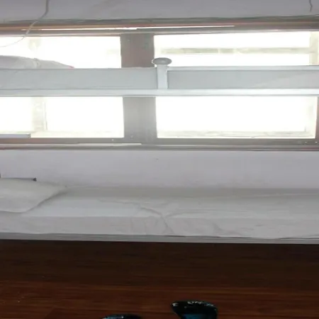 Pg Hostels Bandra Mumbai *