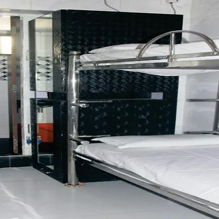 Hostel Pg Hostels Bandra Mumbai