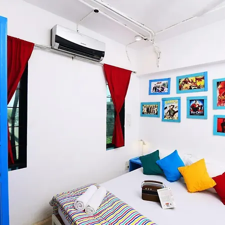 Gostops Lite Hostel *