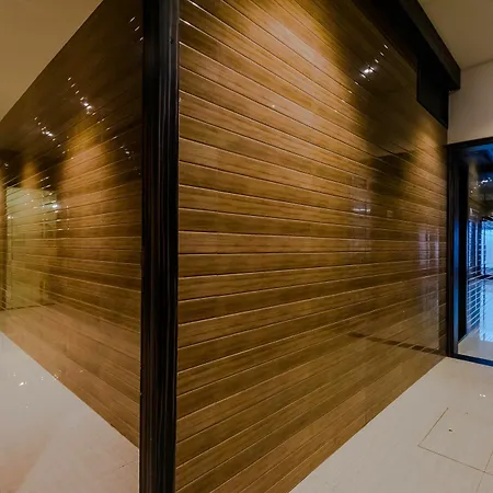 Oyo 6371 Abrol Hotel 3*