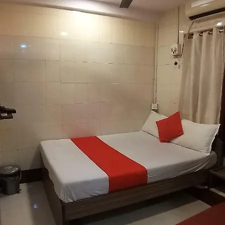 Saim Palace Lodge *