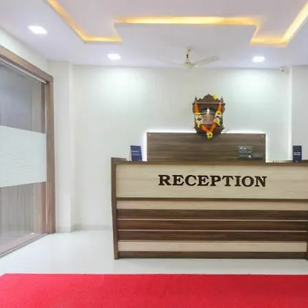 Oyo 23656 Parimeet Hotel
