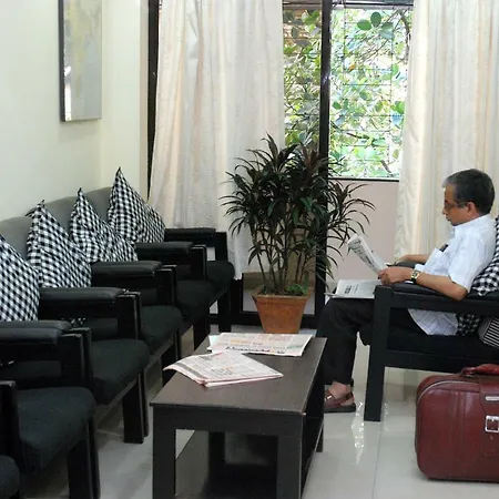 Ywca International Centre Hotel 3*