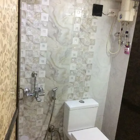 Hotel Arma Court - Near Us Embassy, Bkc 2*