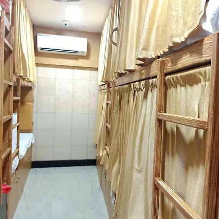 Bed & Breakfast Mabrook *