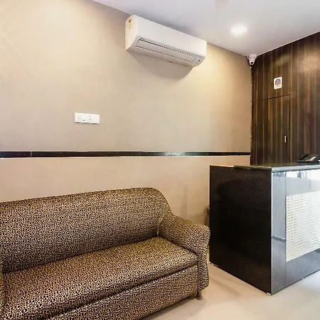 Hotel Oyo 3630 Ajwa