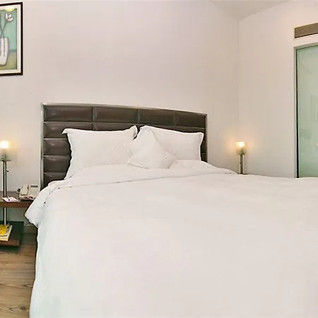 Ramada Powai & Convention Centre 5* Mumbai