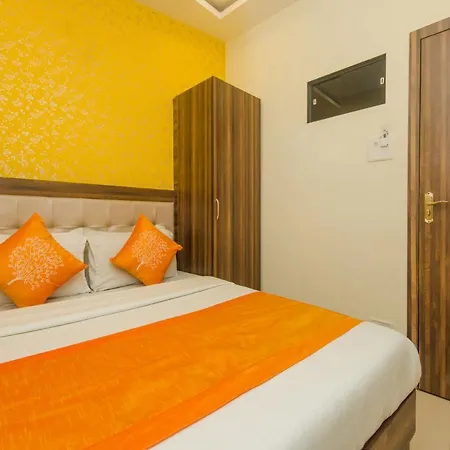 Hotel Golden Galaxy 2*
