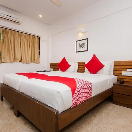 Hotel Oyo 3762 Swamini Niwas 3*