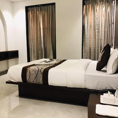 Hotel Flora -