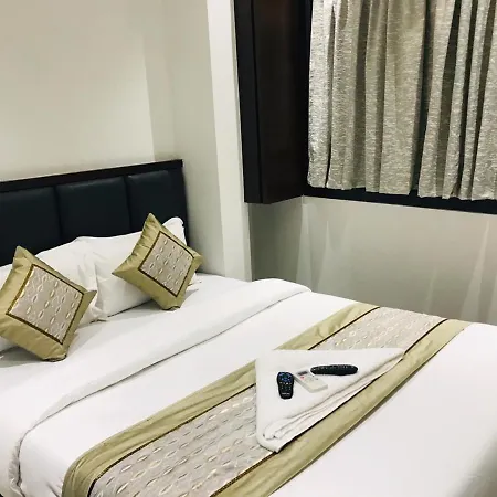 Flora - Hotel