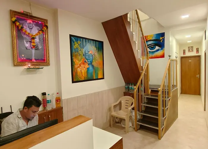 Hotel Beach Crown Juhu