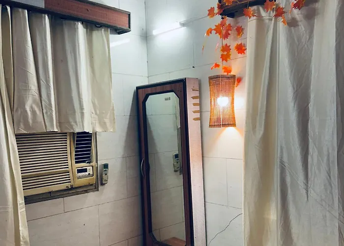 Room By The Sea