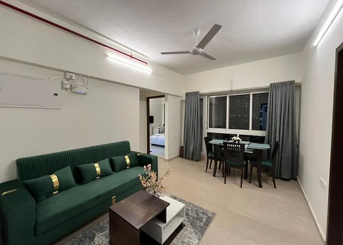 2Bhk Plus Living Room Near Nesco Malad East West