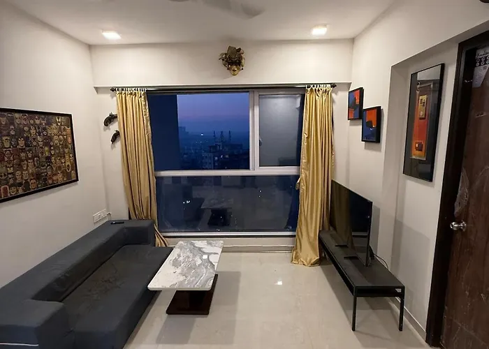Creek View Studio Apartment