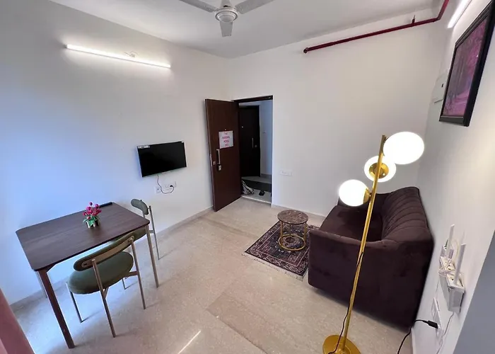 Fully Furnished 1Bhk Goregaon,Malad East