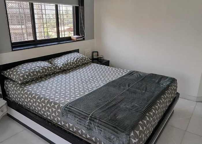 Cozy & Comfy Room 1Bhk Great Location