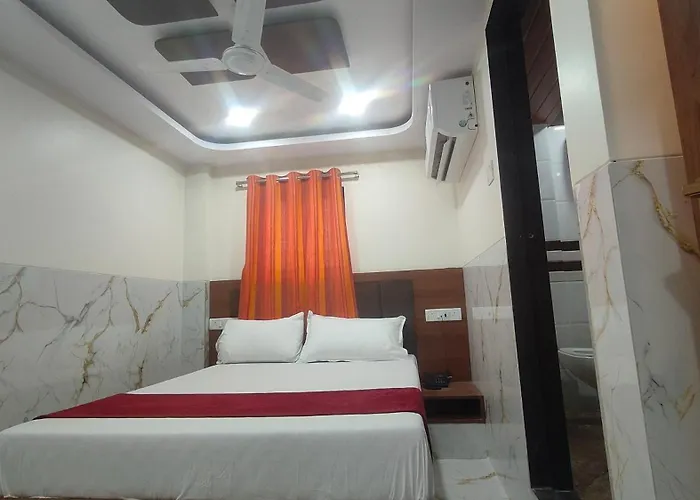 Hotel Samrat Palace 2 Goregaon West
