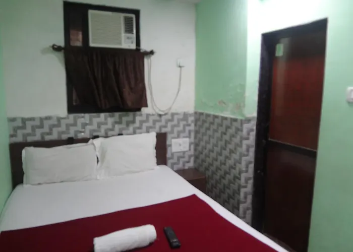 Hotel Jj Residency